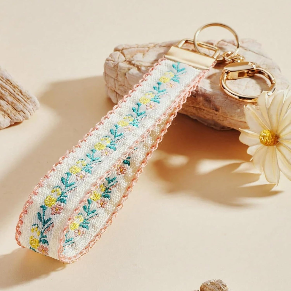 Angyape Embroidered Fabric Wristlet Keychain Cute Wrist Car Key Chain Holder Boho Accessories Handmade Gifts for Women