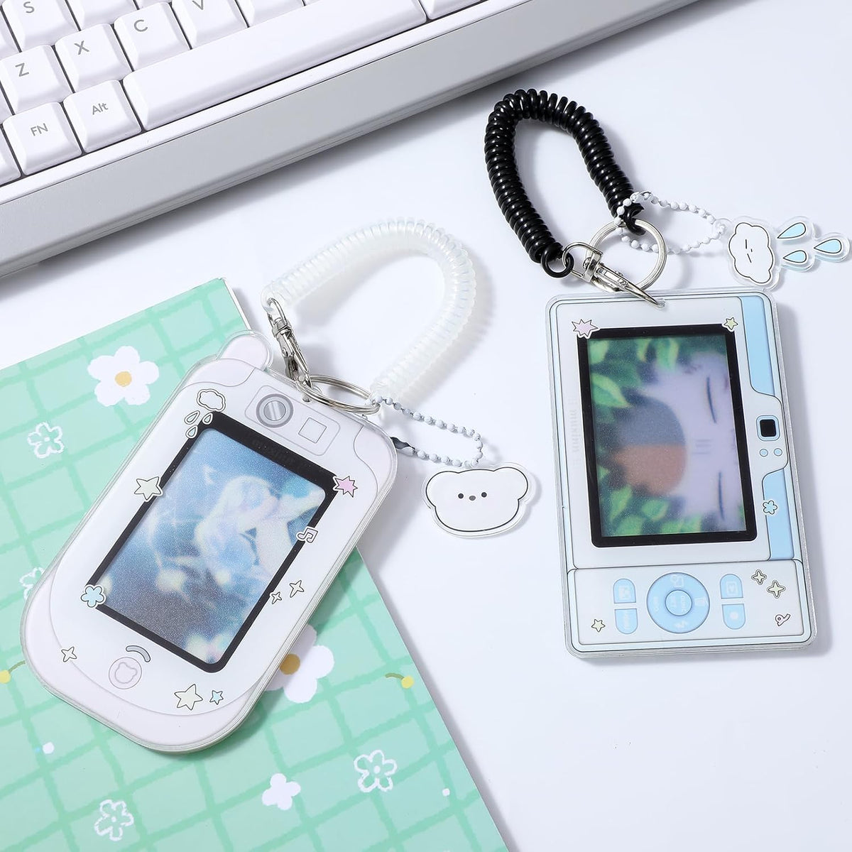 Mabor 2Pcs Cartoon Photo Card Holder, Photocard Holder Keychain Cute ID Badge Holders Acrylic Photocards Holders with Cloud Bear Pendant Spiral Wrist Coil