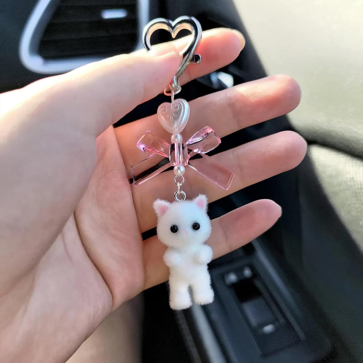Agromusk Cute Kitty Keychain, Fuzzy Cat Decor Gifts, Y2K Heart Bow Pendent Women Girls Kawaii Cat Bag Charm
