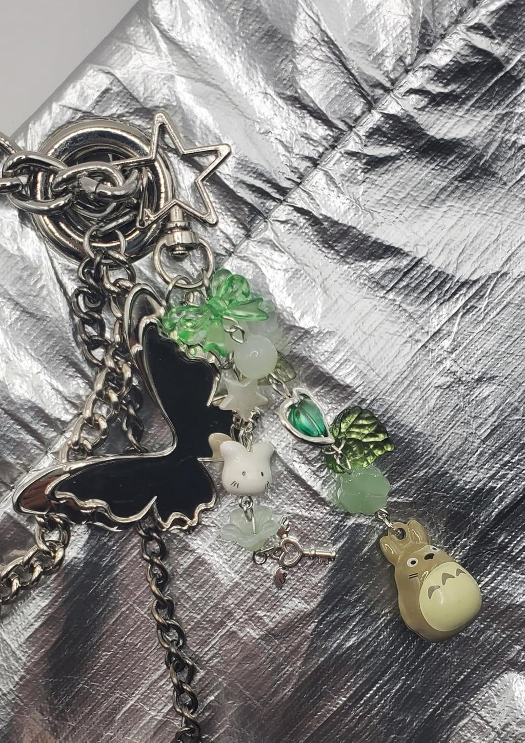 Keychain, Gifts for Animal & Anime Lovers, Y2K Heart Bow Pendant, Women Girls Kawaii Bag Charm