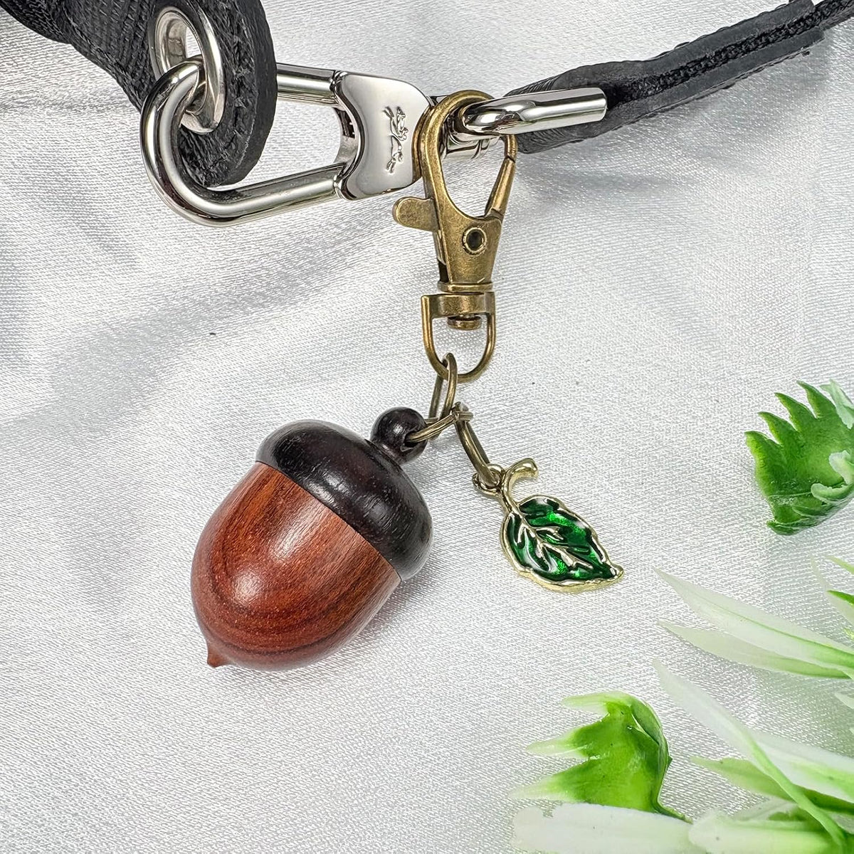 YTYAB Acorn Canister Pill Keychain,Small Portable Organizer Bag Charms
